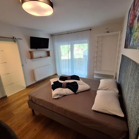 Flataid Gaestehaus Graschi - Steinbergstrasse Грац Экстерьер фото